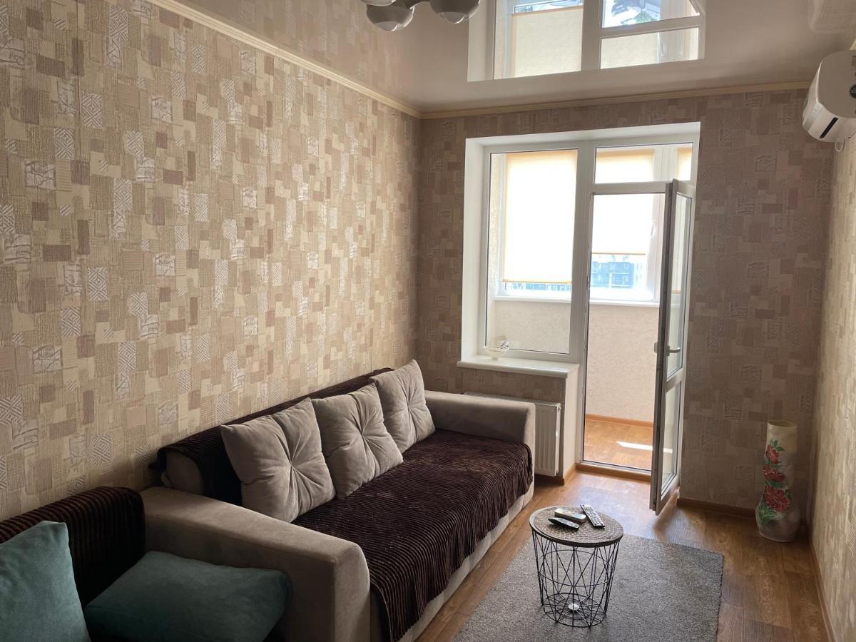 Podobovo Horbatko 250М Від Моря يوجني المظهر الخارجي الصورة