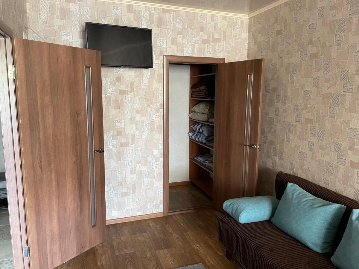 Podobovo Horbatko 250М Від Моря يوجني المظهر الخارجي الصورة
